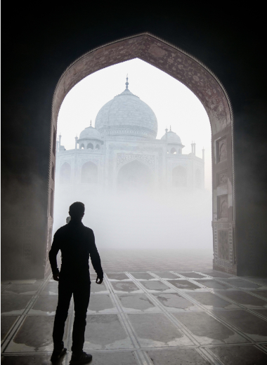 Vincent, seul face au Taj Mahal