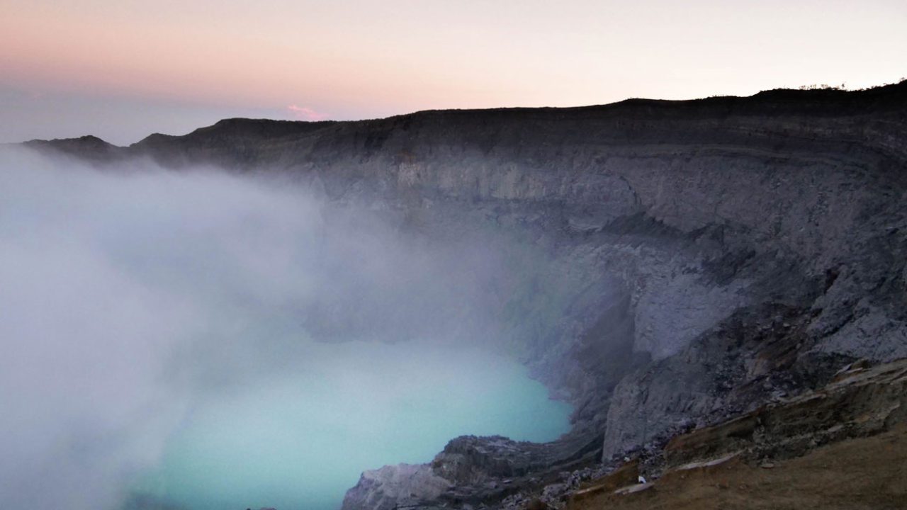 KAWAH IJEN, L’ASCENSION DU VOLCAN DE JAVA - NOMAD FRANCE
